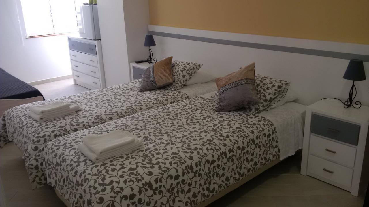 Oskar'S Tavira Guesthouse Habitación foto